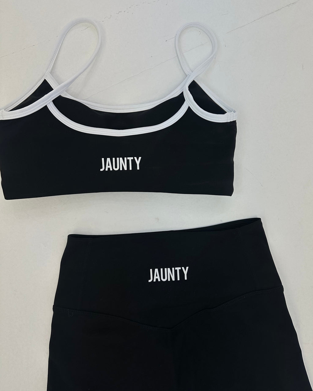 THE GTG SHORT IN ONYX