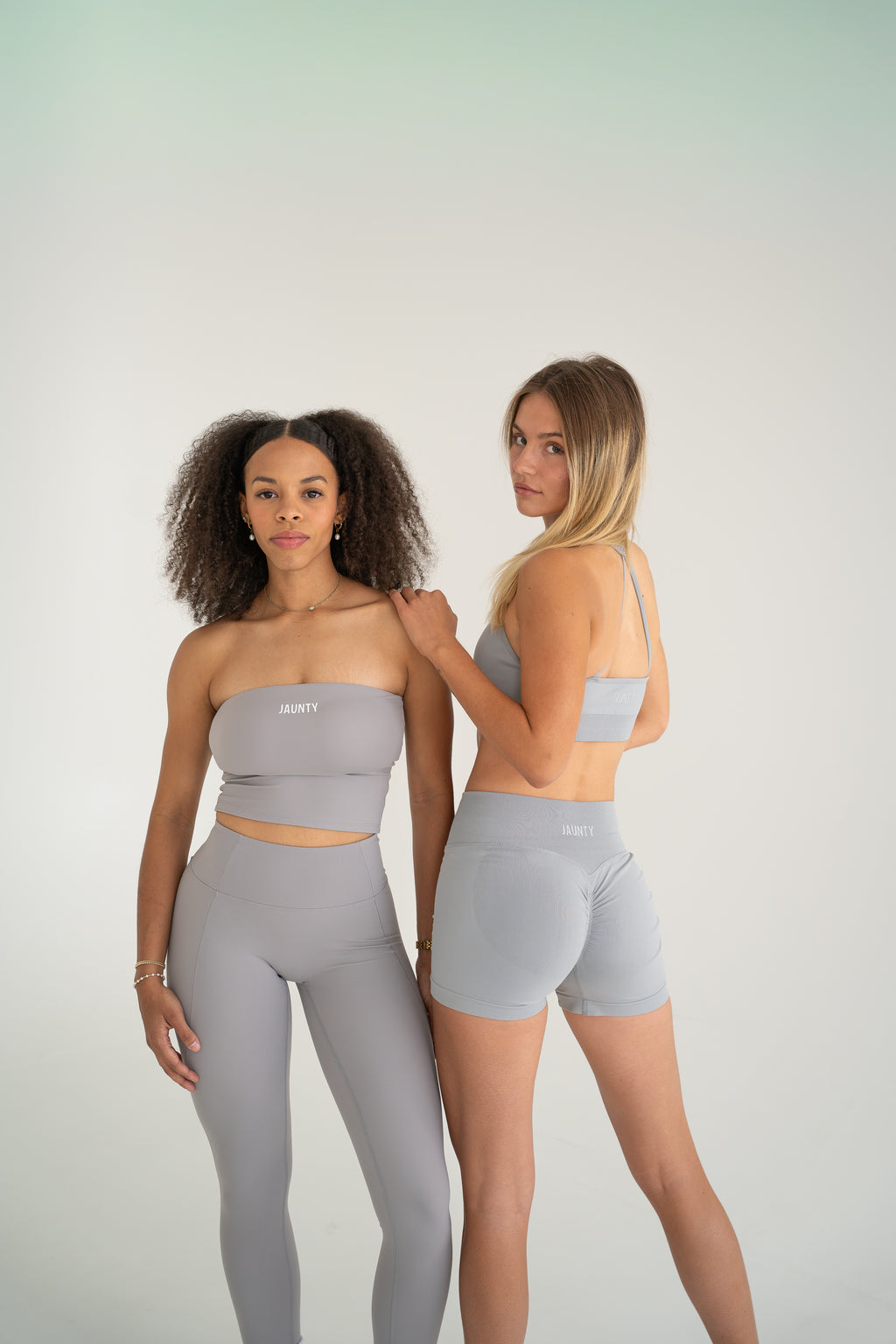 THE SERENITY TOP IN STONE